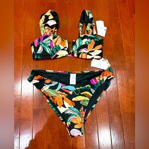 Sz 8/10 new with tags